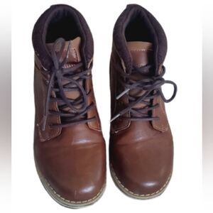 Max+Jake Brown Boots For Boys Size 4M 🌴